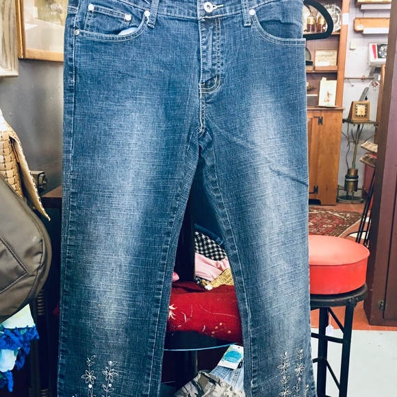 Leo USA Embellished Jeans - Picture 1 of 5